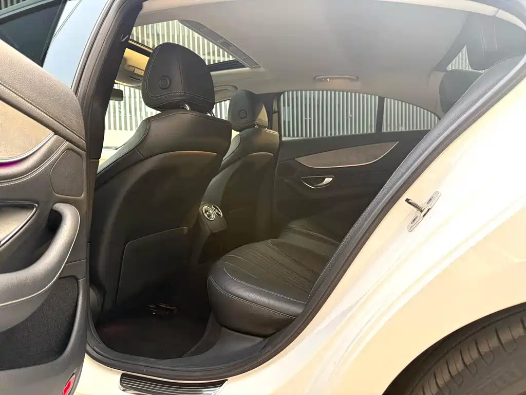 Mercedes-Benz CLS 2018 CLS 300