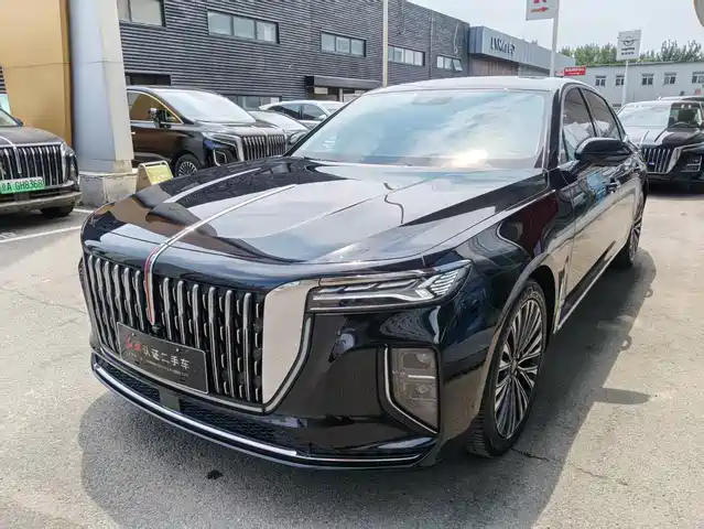 2025 Hongqi H9