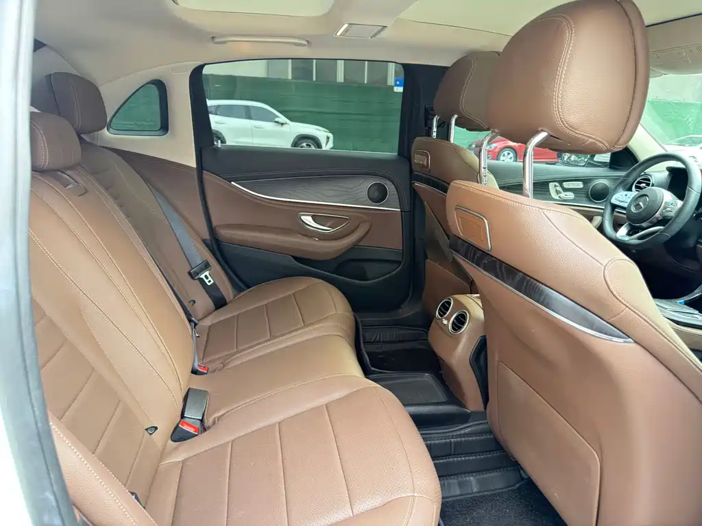 Mercedes-Benz E-Class E 2020 E 300 L Sport Fashion