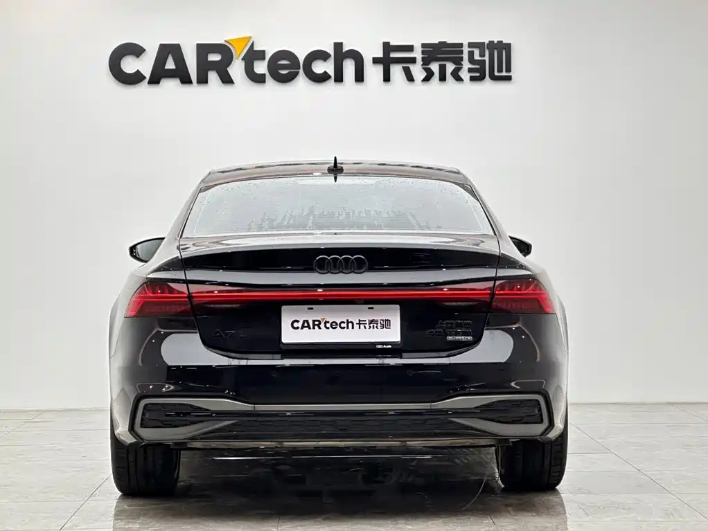 Audi A7L