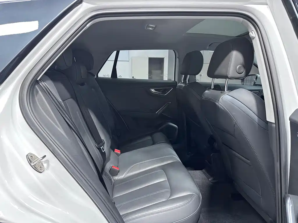 Audi Q2L — миниатюра 16