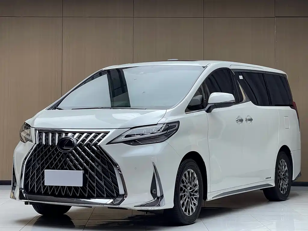 Lexus LM 2020