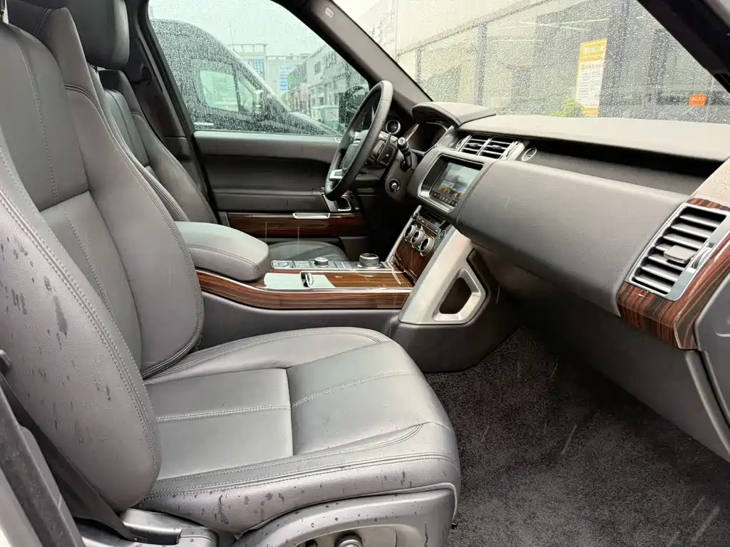 Land Rover Range Rover — миниатюра 11