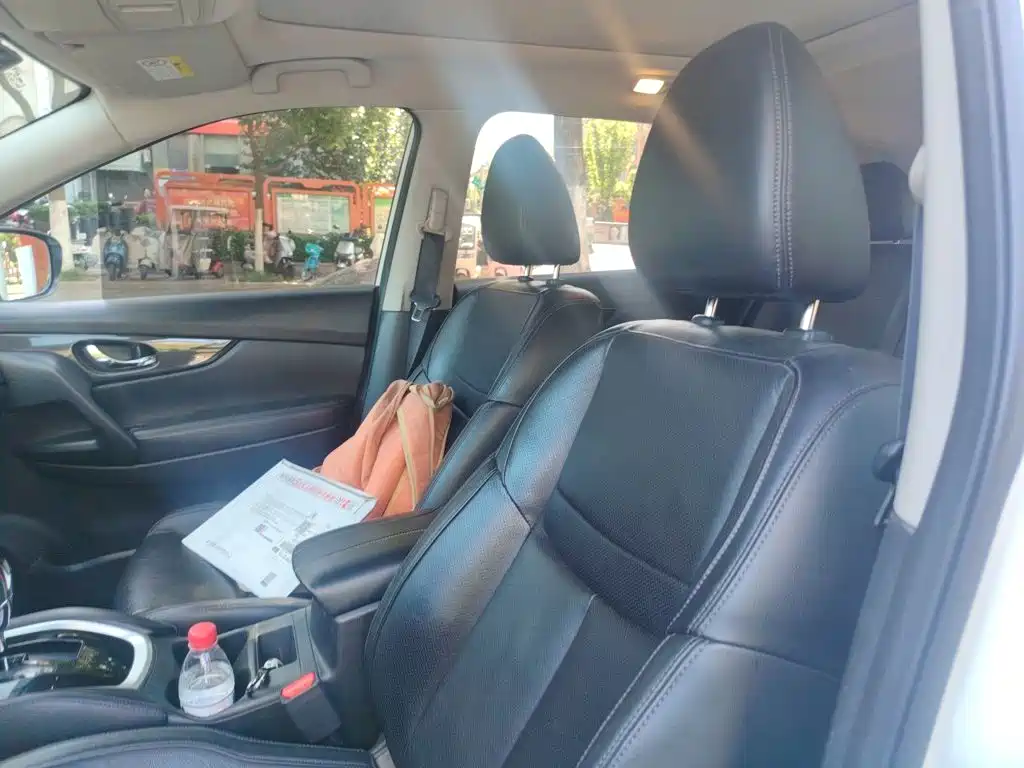 Nissan X-Trail — миниатюра 8