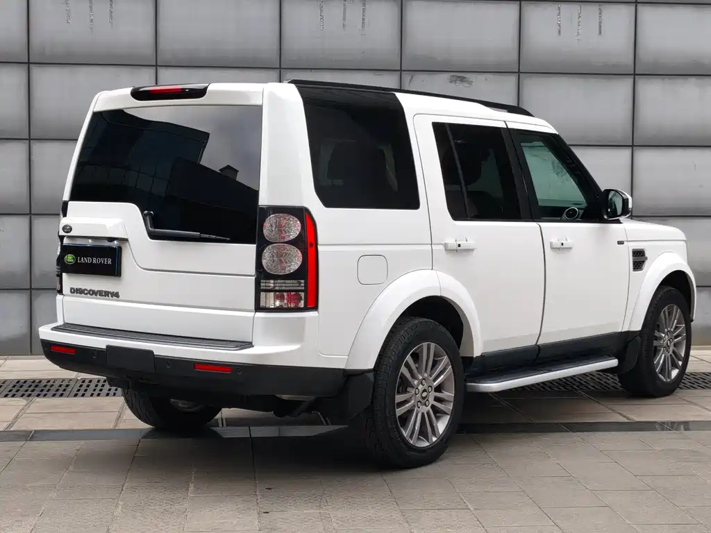 Land Rover Discovery 2016 3.0 SC V6 HSE