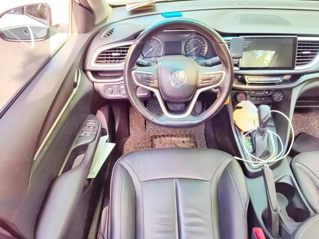 Buick Excelle — миниатюра 6