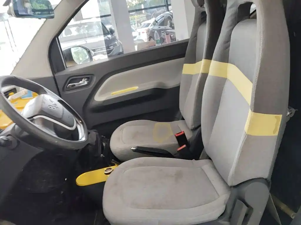 Wuling MINIEV — миниатюра 15