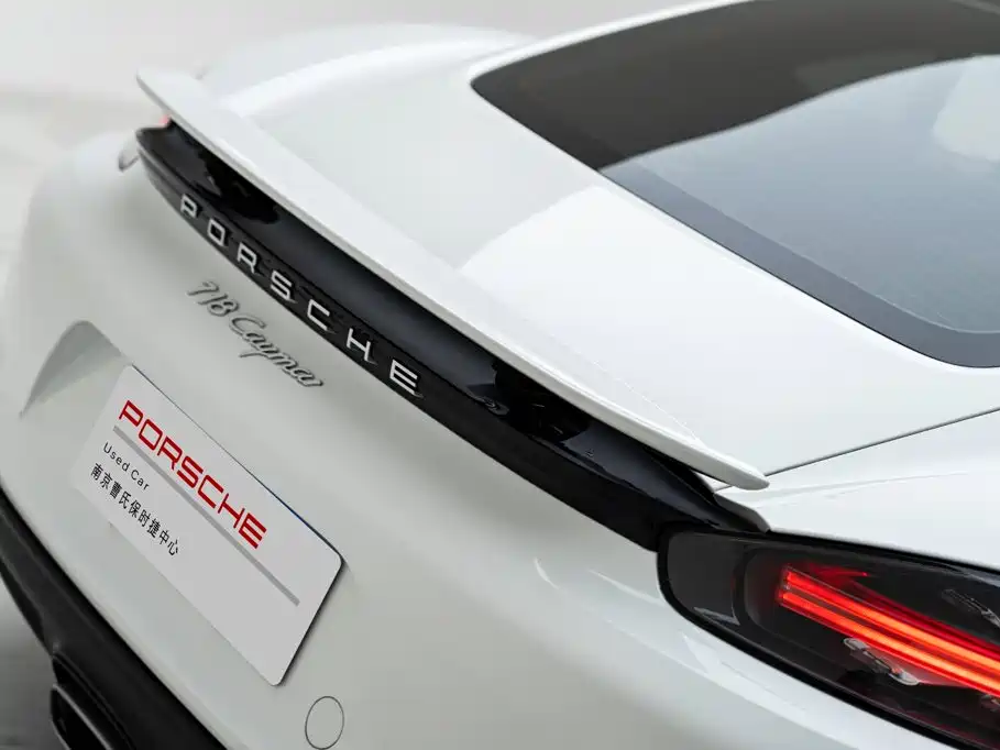 Porsche 718 2018 Cayman 2.0T