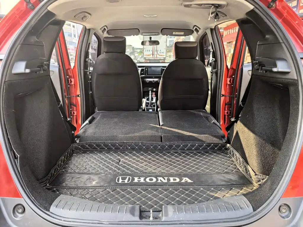 Honda Fit — миниатюра 6