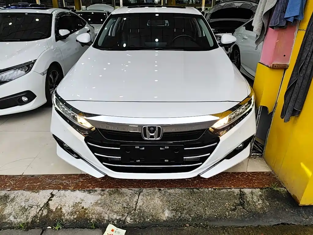 Honda Accord — миниатюра 3