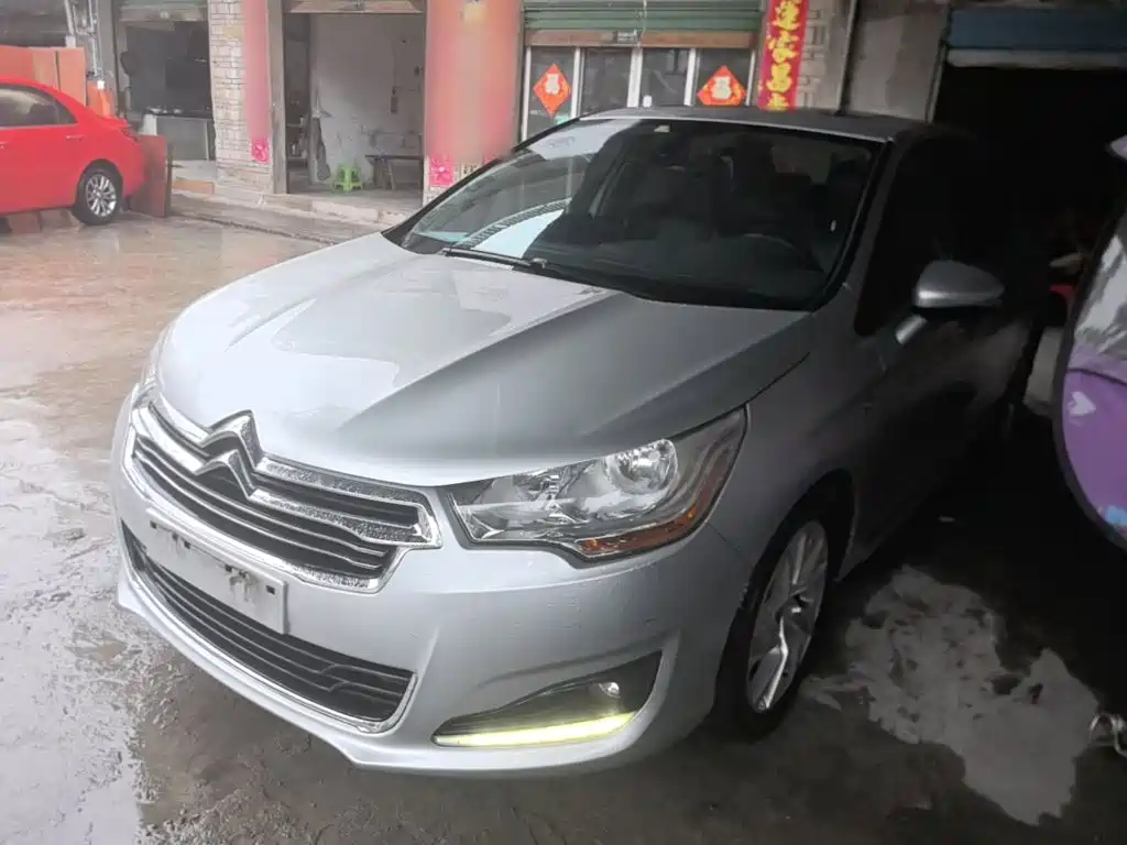 Citroen C4L — миниатюра 2