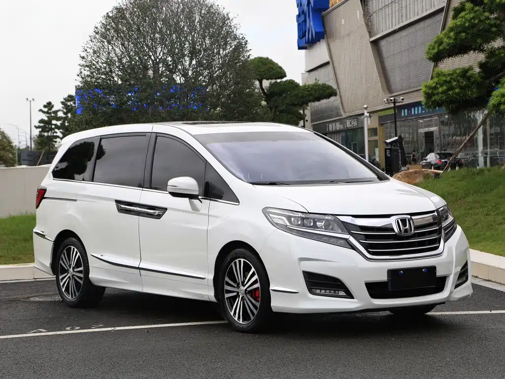 Honda Elysion — миниатюра 3