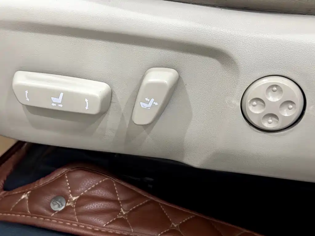 Toyota Highlander — миниатюра 13