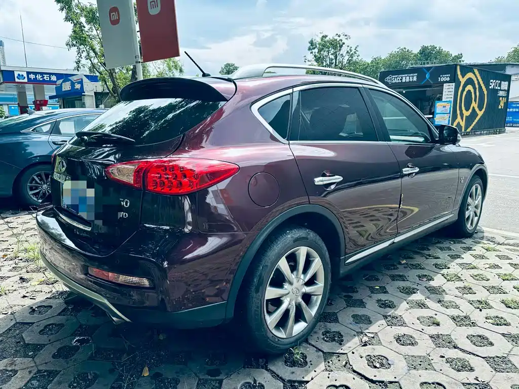 Infiniti QX50 — миниатюра 9