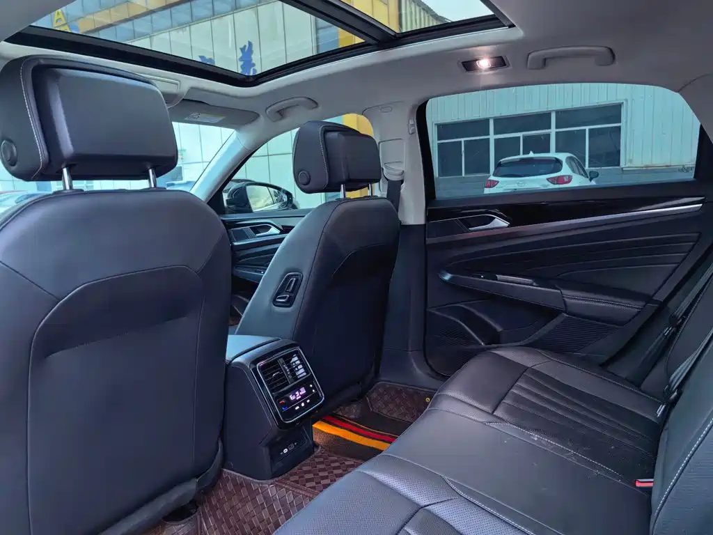 Volkswagen Passat — миниатюра 5