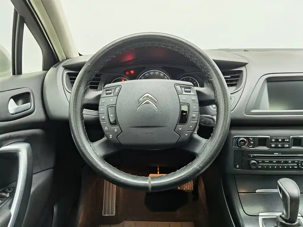 Citroen C5 — миниатюра 11