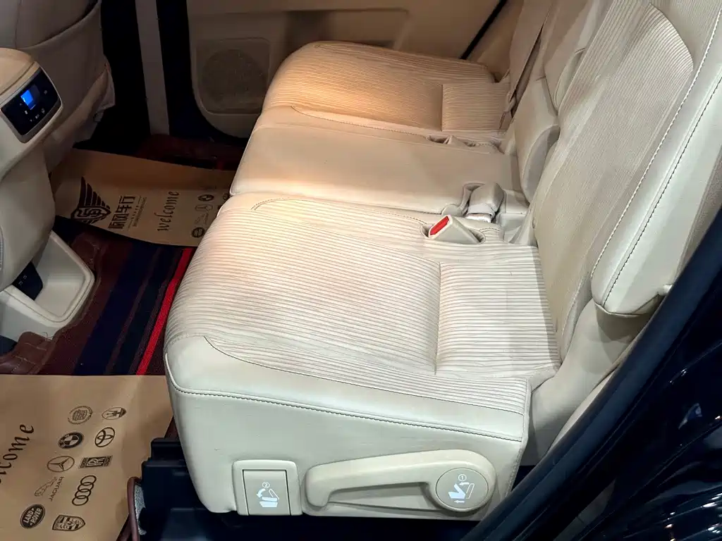 Toyota Highlander — миниатюра 20