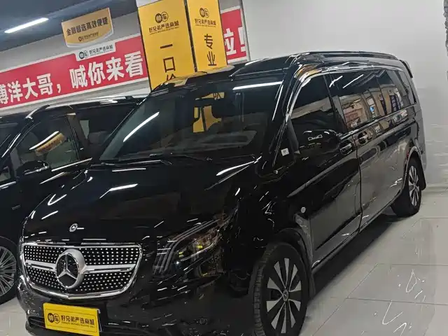 MERCEDES-BENZ VITO 2023