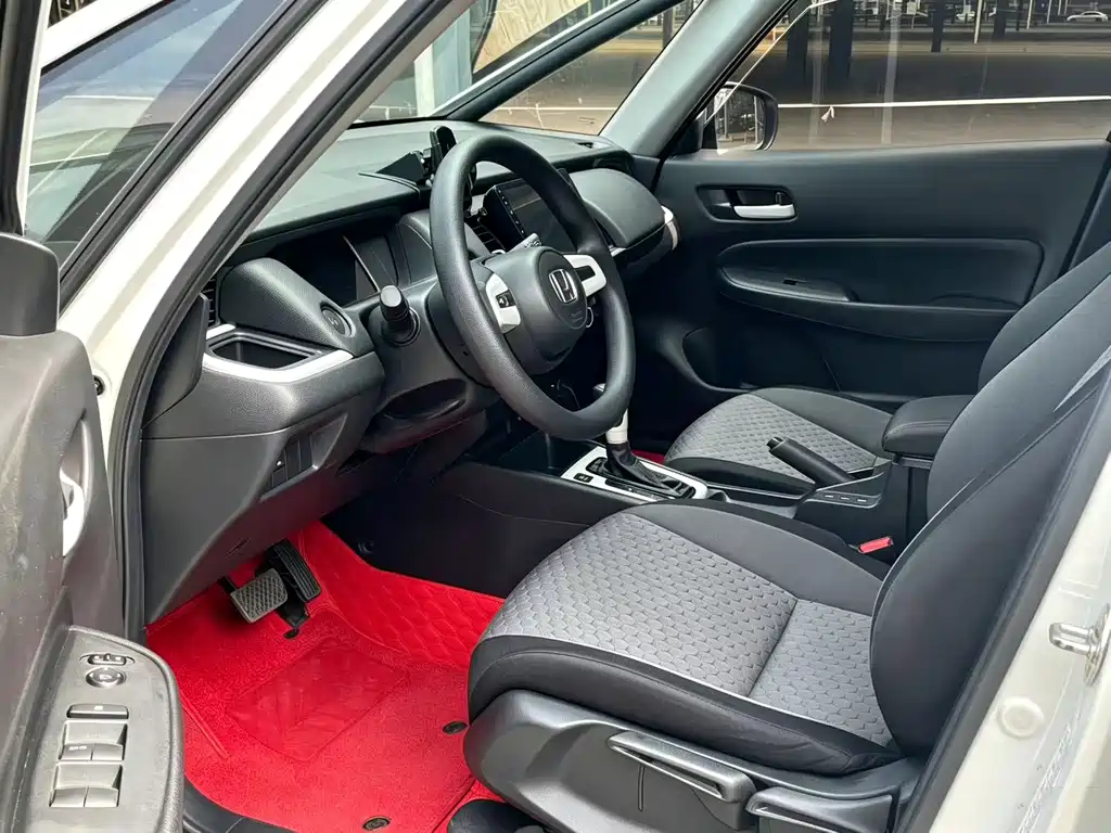 Honda Fit — миниатюра 4