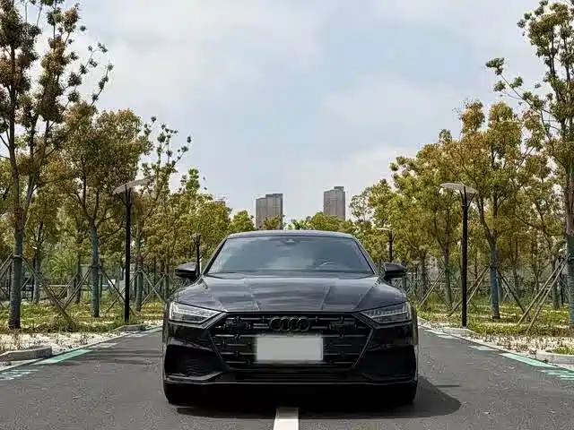 Audi A7L 2024 45TFSI S-line