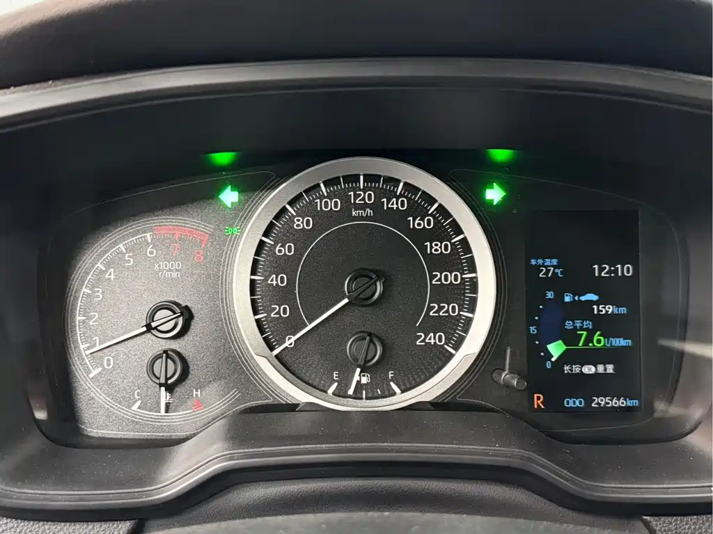 Toyota Corolla — миниатюра 14