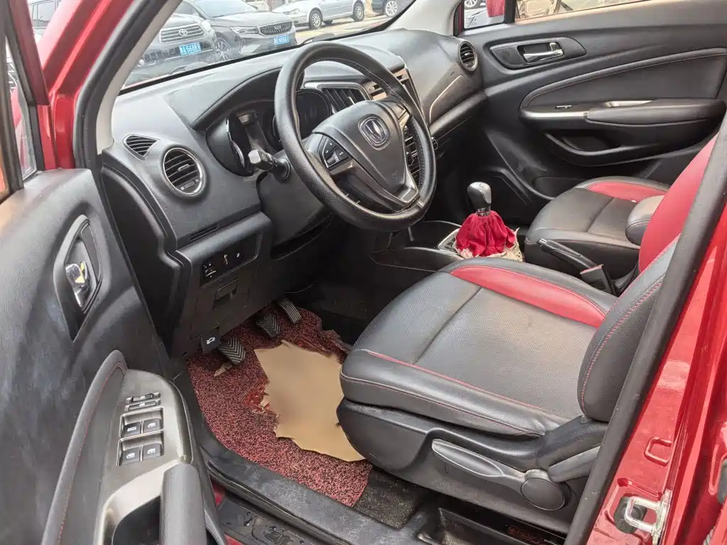 Changan CS15 — миниатюра 17