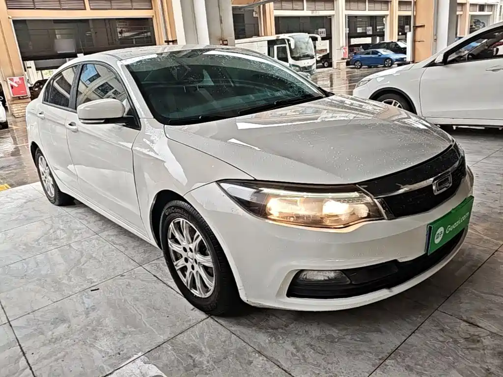 Qoros Qoros 3 — миниатюра 4