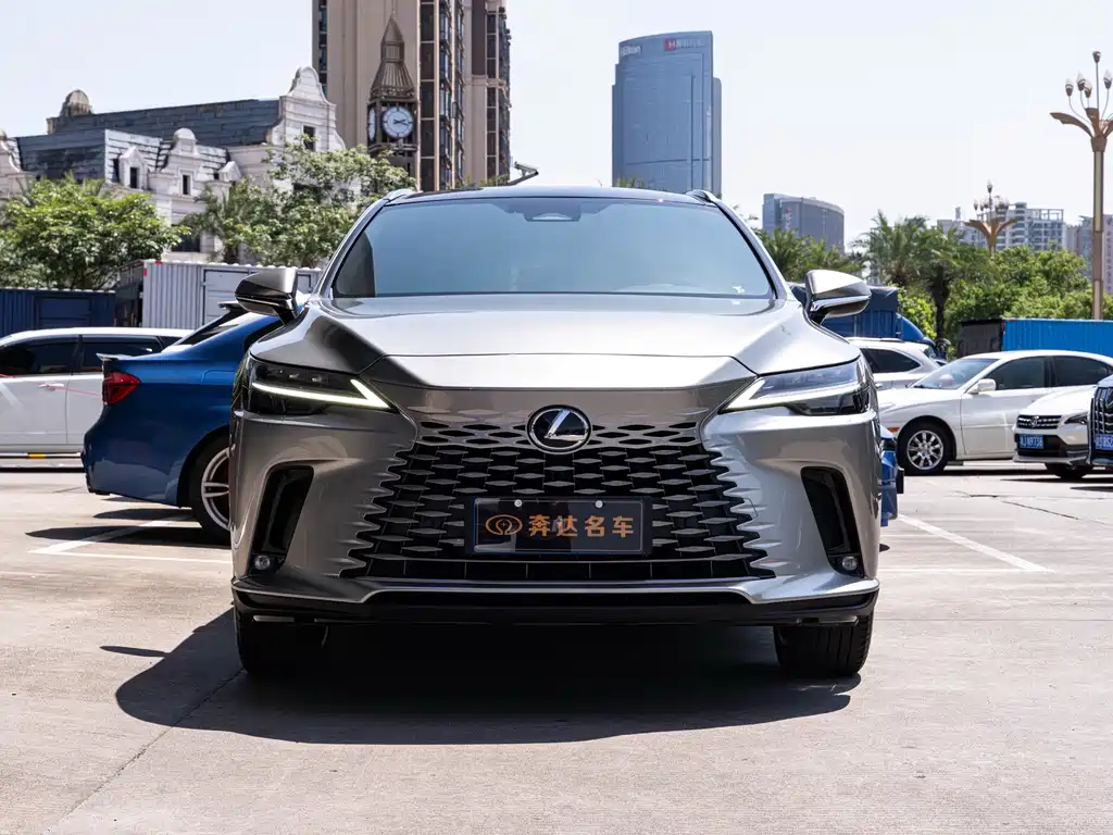 Lexus RX — миниатюра 2