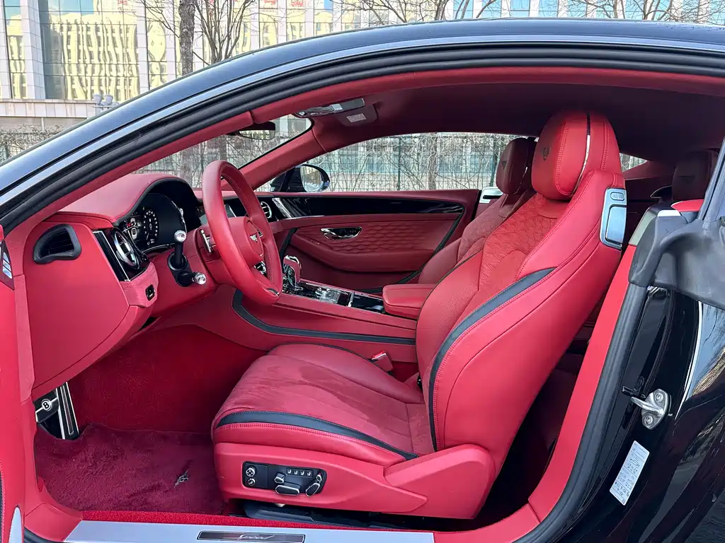 BENTLEY CONTINENTAL PLUG IN HYBRID