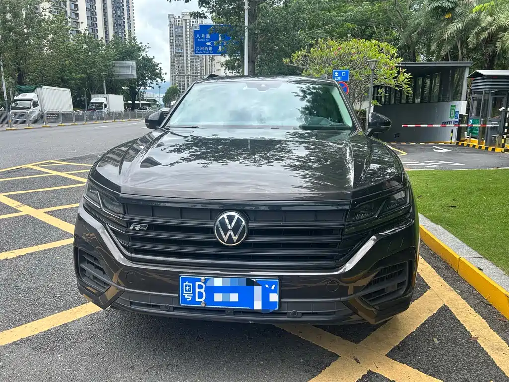 Volkswagen Touareg — миниатюра 2