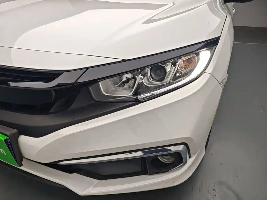 Honda Civic — миниатюра 24
