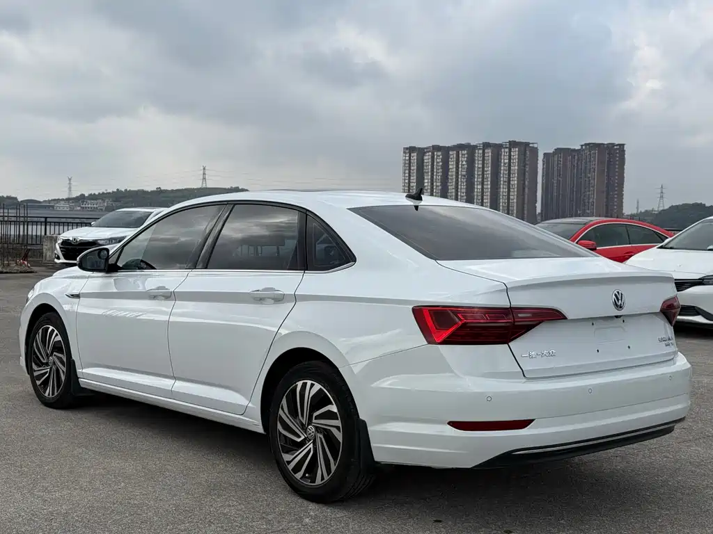 Volkswagen Sagitar — миниатюра 15