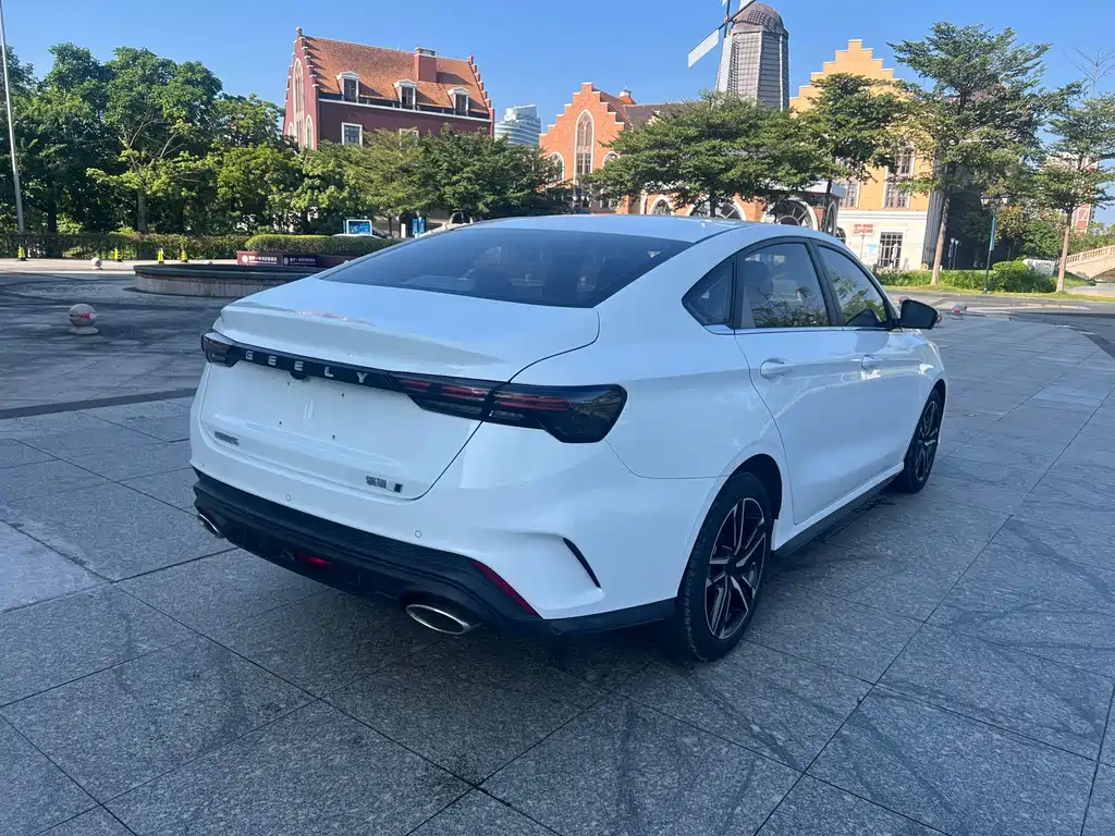 Geely Binrui — миниатюра 16