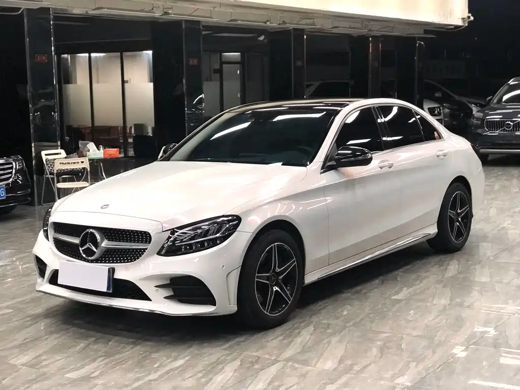 Mercedes-Benz C-Class 2020