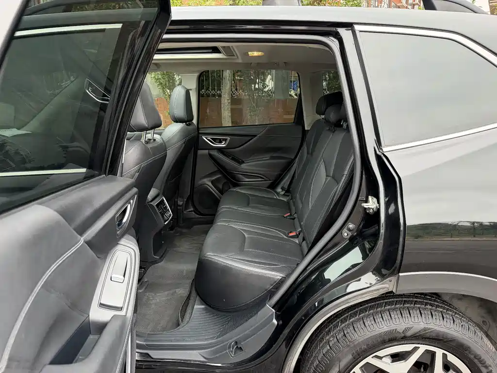 Subaru Forester — миниатюра 8