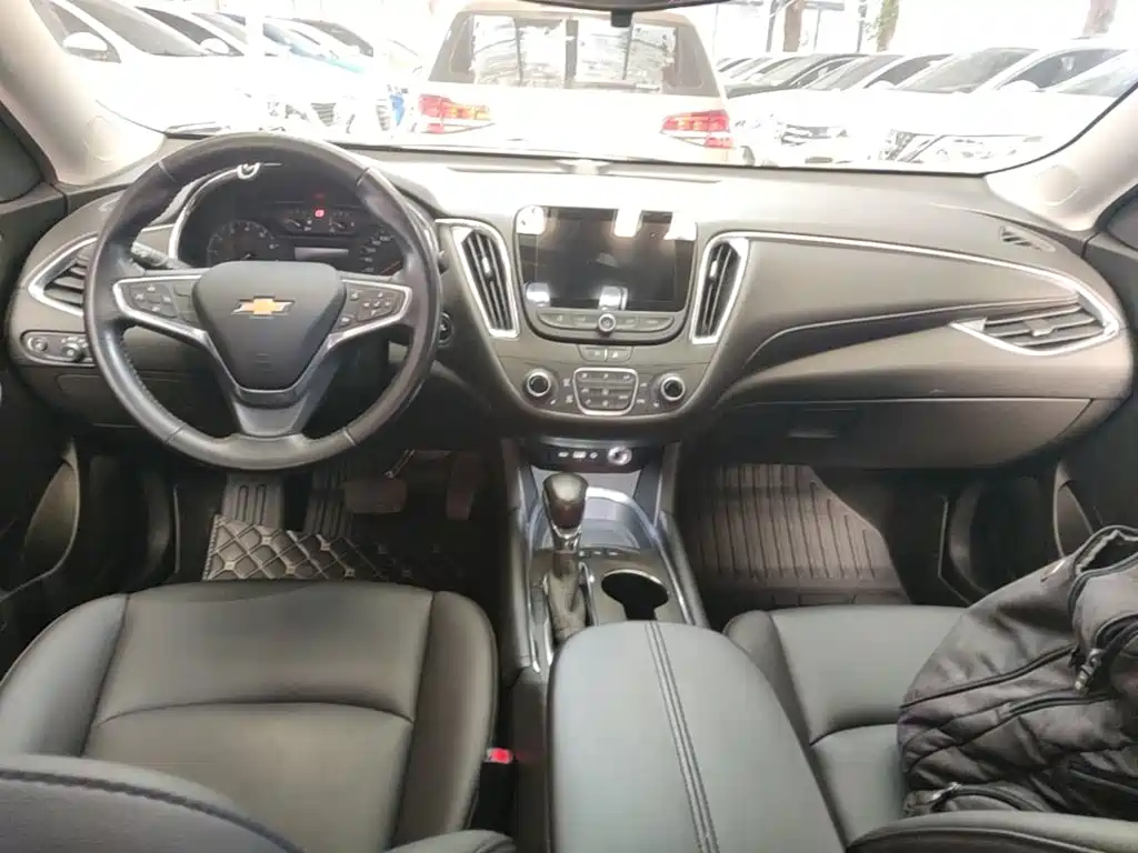 Chevrolet Malibu XL — миниатюра 10