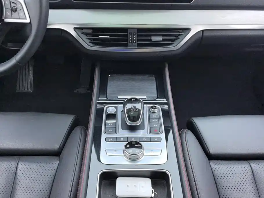BYD Tang New Energy — миниатюра 16