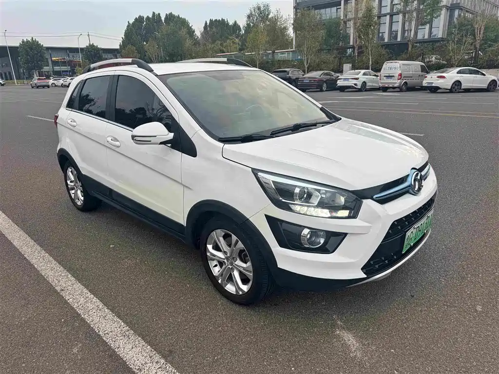 BAIC New Energy EX — миниатюра 2