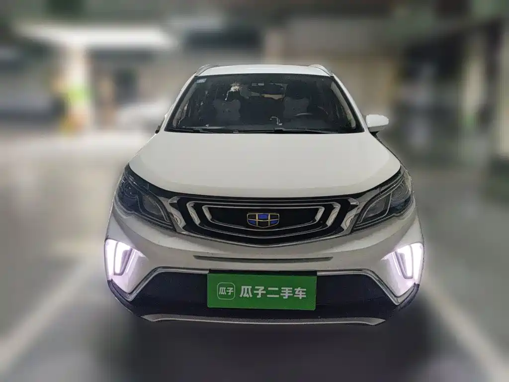 Geely Vision X3 — миниатюра 3
