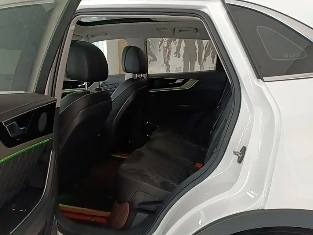 Hongqi Hongqi HS5 — миниатюра 17