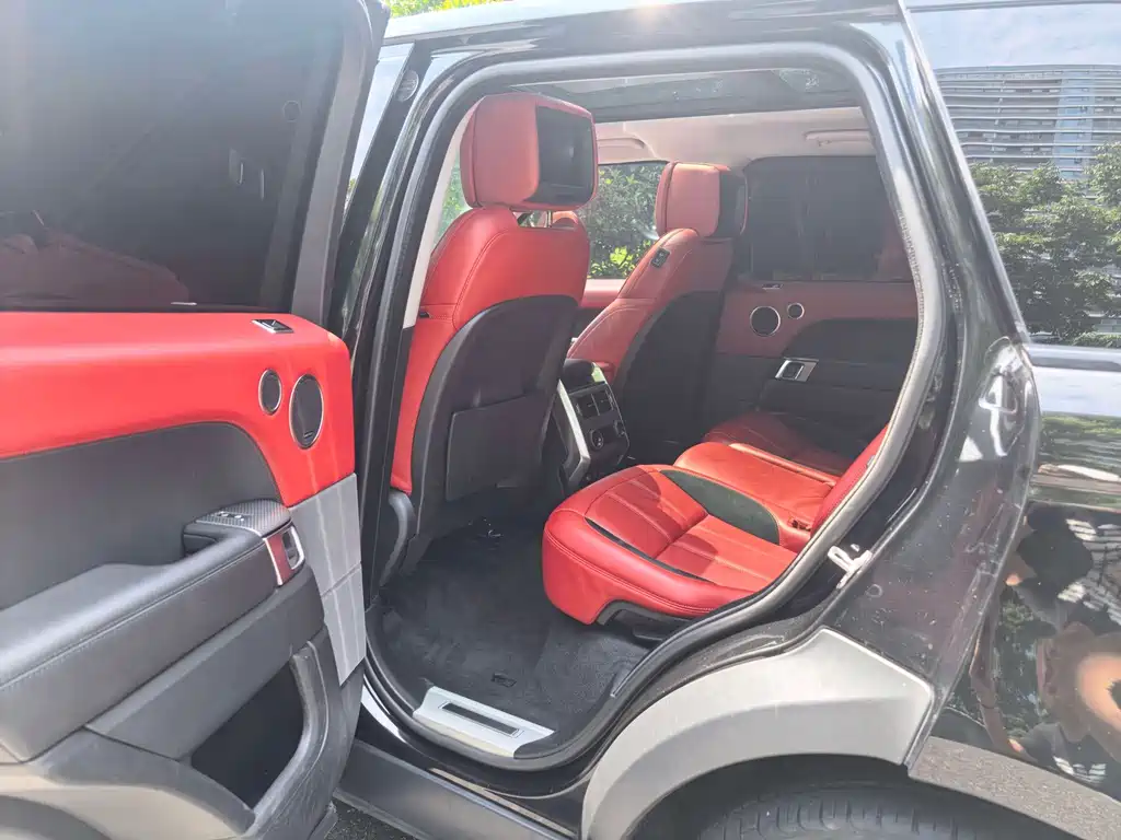 Land Rover Sport — миниатюра 8