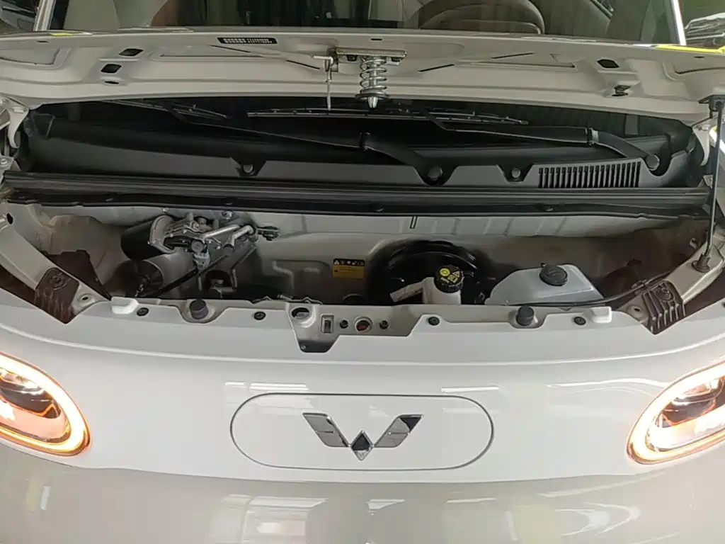 Wuling MINIEV — миниатюра 20