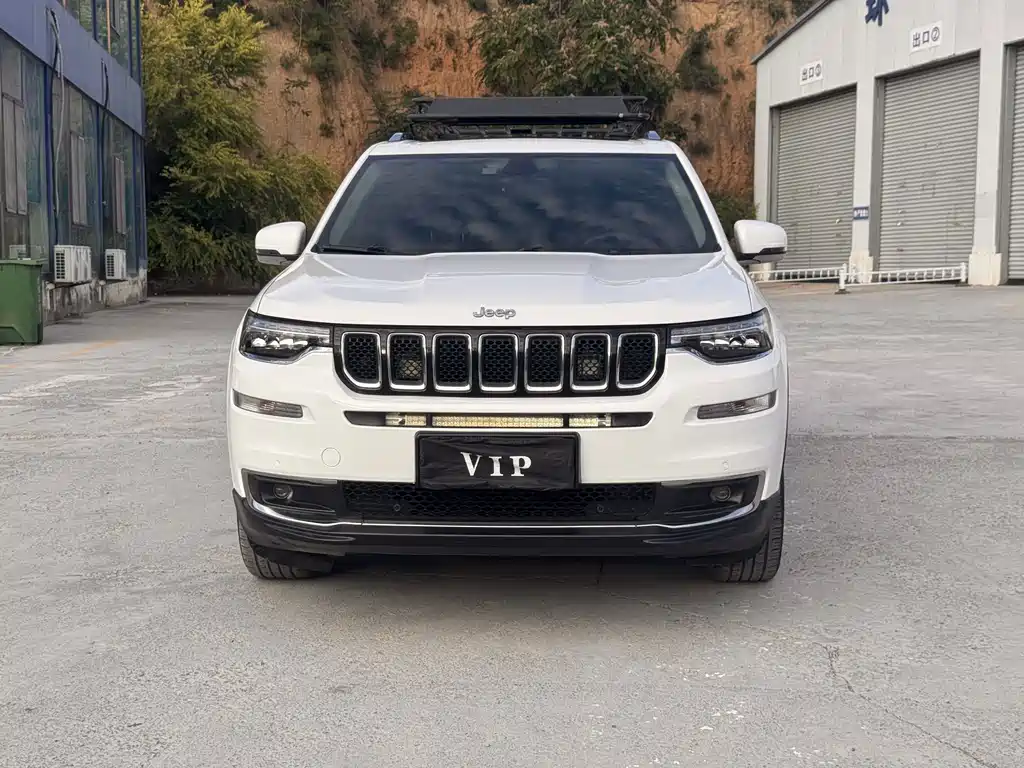 Jeep Grand Commander — миниатюра 2
