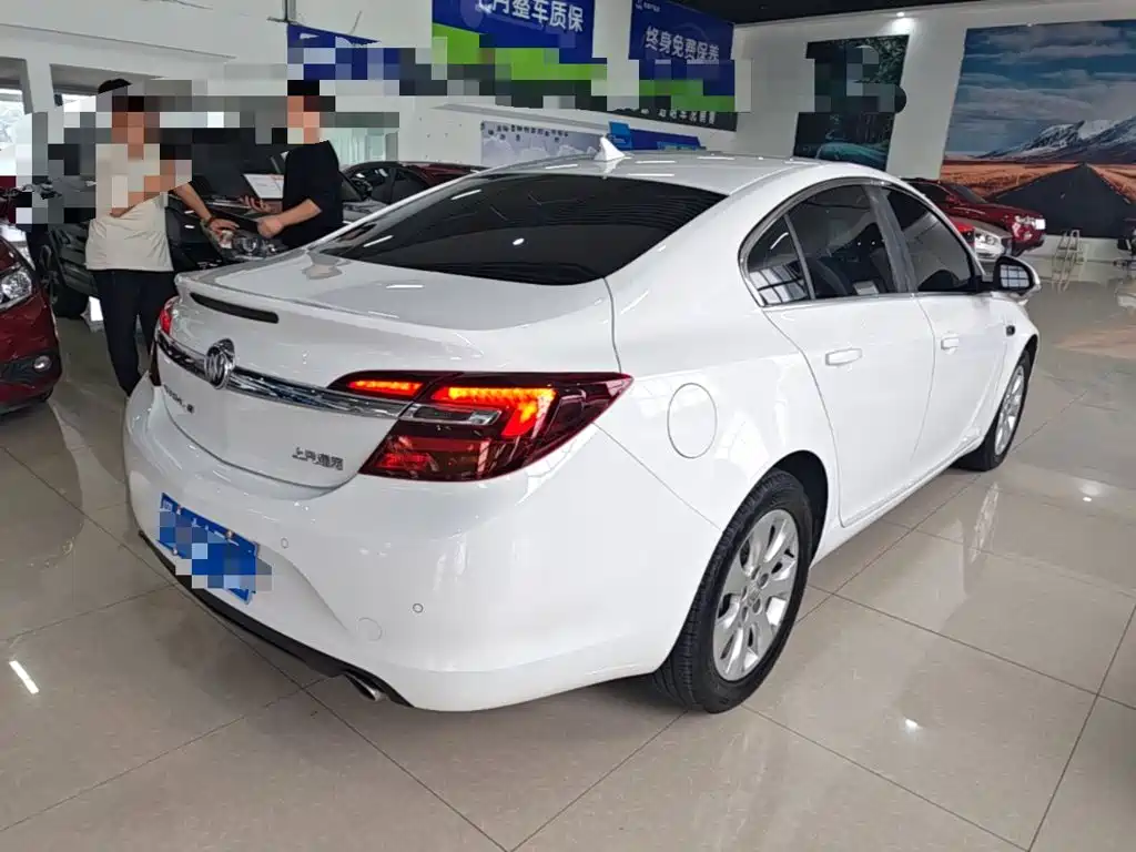 Buick Regal — миниатюра 7