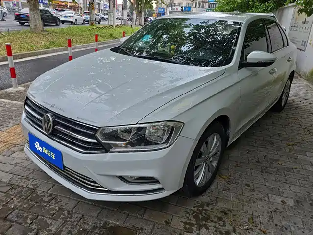 2017 Volkswagen Bora