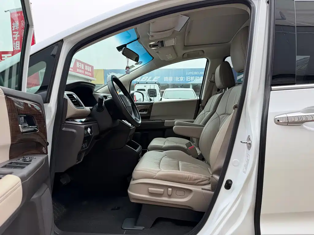 Honda Odyssey — миниатюра 5
