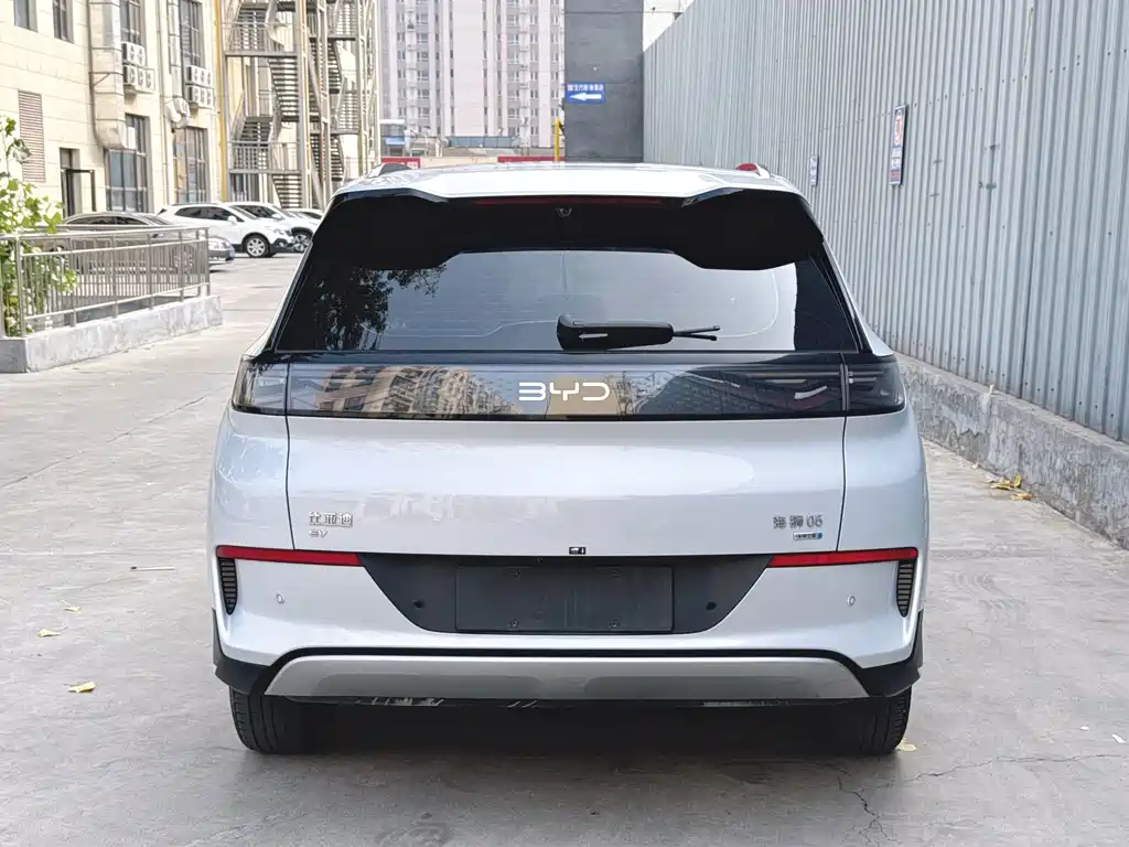 BYD Sealion 05 EV — миниатюра 8