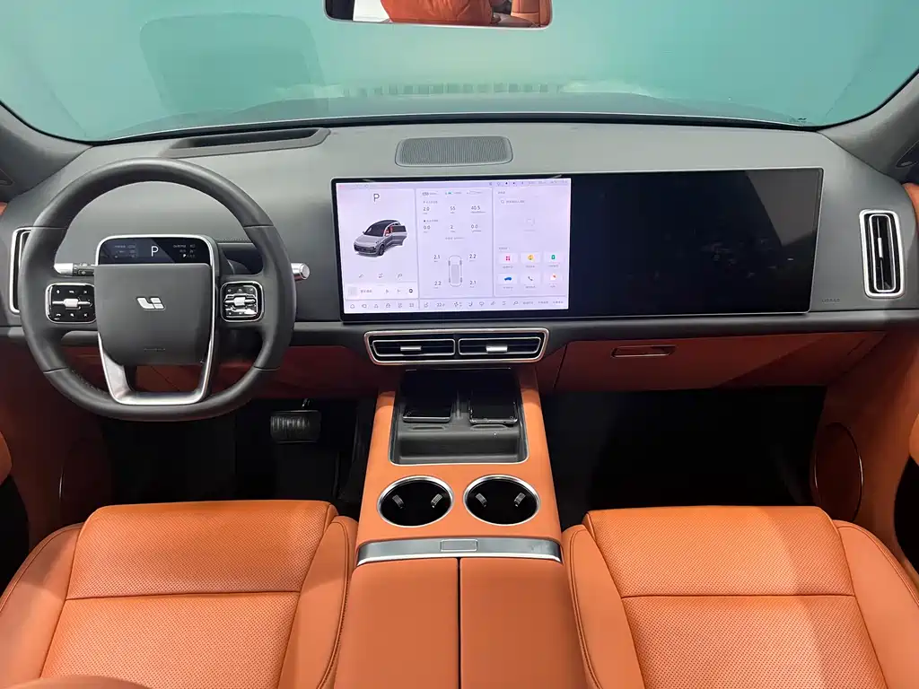 Li Auto L8 2025 Ultra