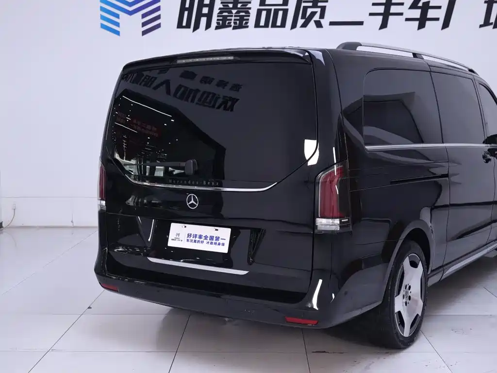 Mercedes-Benz V-Class — миниатюра 8