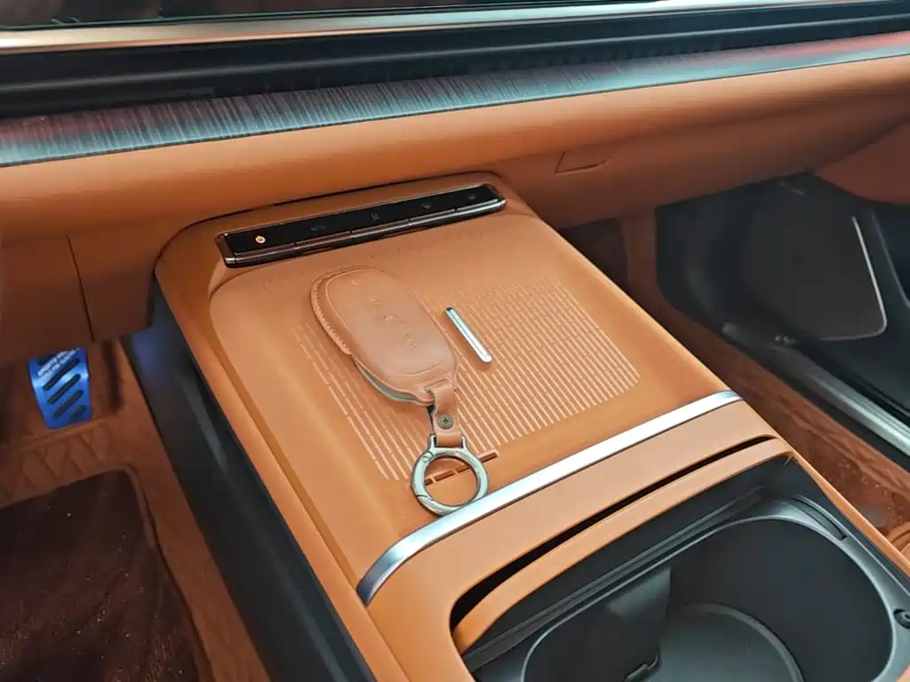 Buick Electra L7 — миниатюра 9
